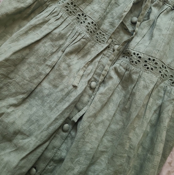 Asos Boho Mini V front and back, long sleeve Size 4 100% cotton eyelet - Picture 6 of 12